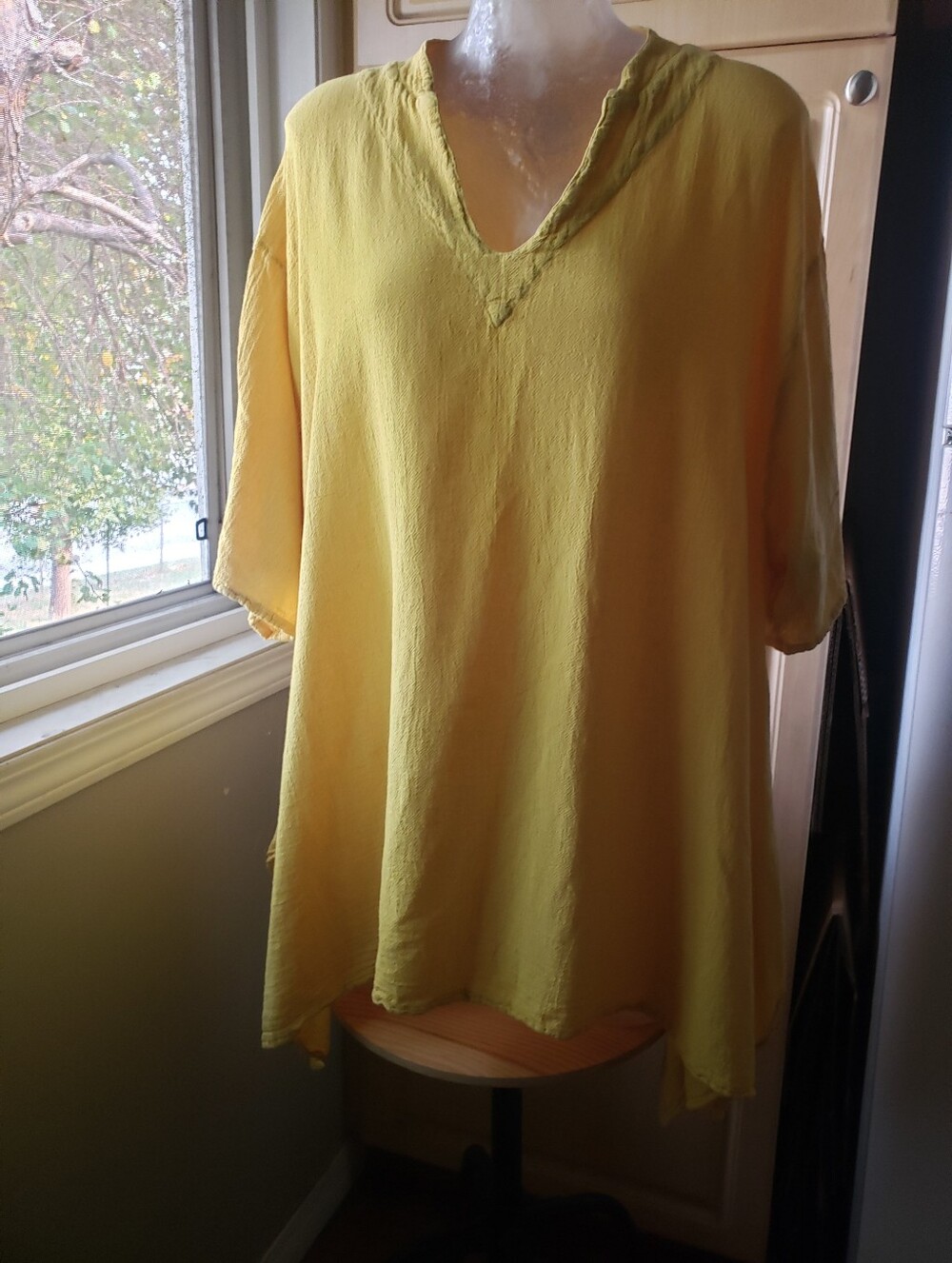Women's Yellow V-Neck Tunic Top